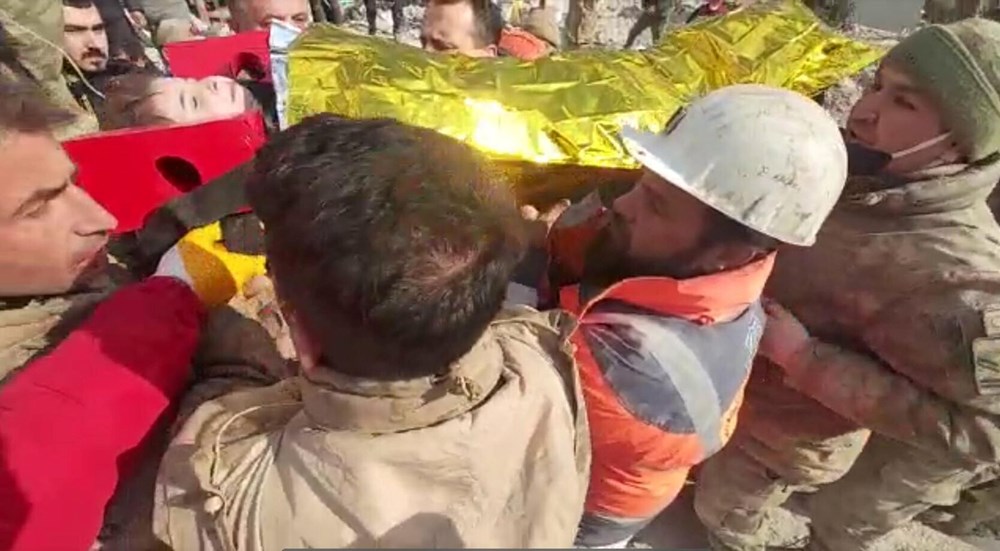 Mucize Kurtuluşlar: Depremin 6. gününde arama kurtarma çalışmaları sürüyor - 4