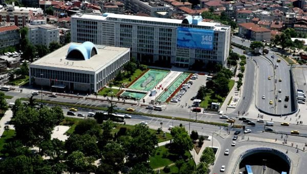 SON DAKİKA: İBB'nin minibüs ve dolmuş projesine UKOME'den ret