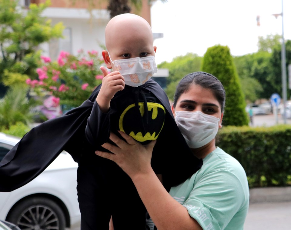 Yunanistan'dan gelen ilikle sağlığına kavuşan 3 yaşındaki Kuzey taburcu oldu - 2