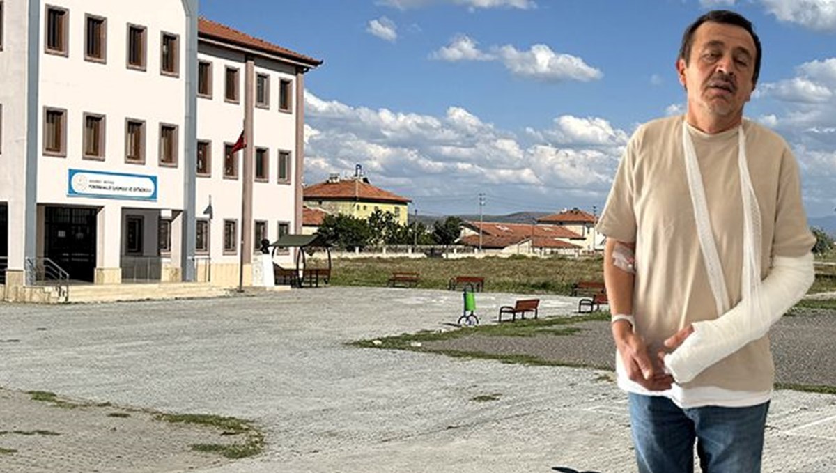 Sınıf öğretmenine okul bahçesinde sopalı saldırı Sınıf öğretmenine okul bahçesinde sopalı saldırı