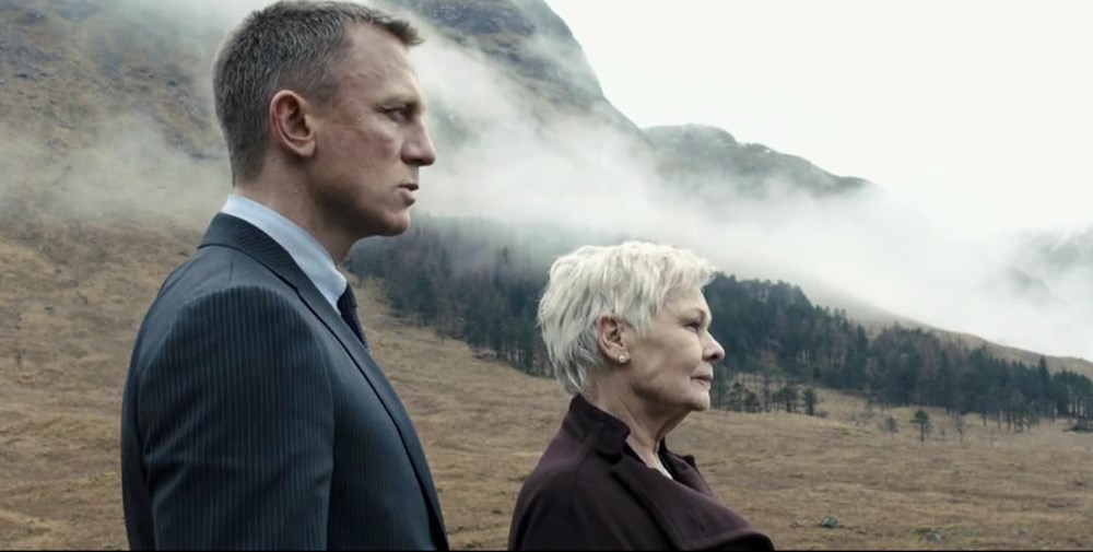 Oscar'lı oyuncu Judi Dench emekli olabileceğinin sinyallerini verdi - 6