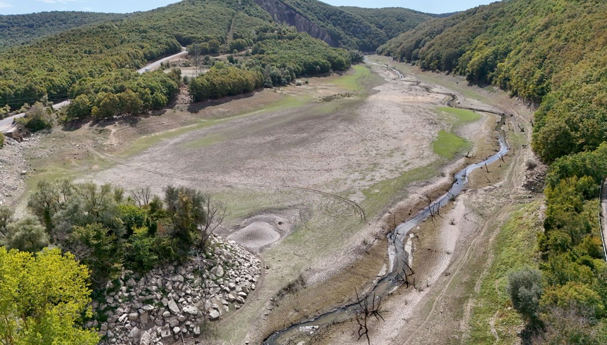 İstanbul'a su sağlayan barajda alarm