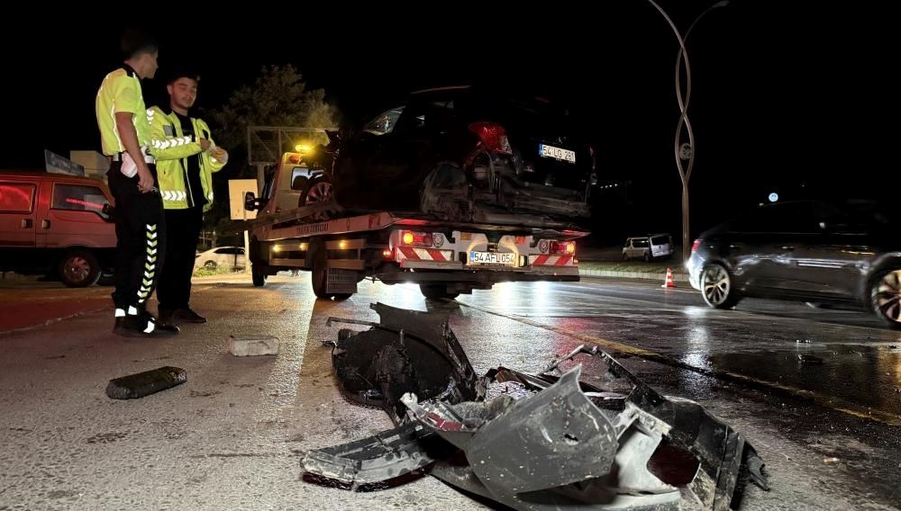 Alkollü sürücü caddeyi karıştırdı