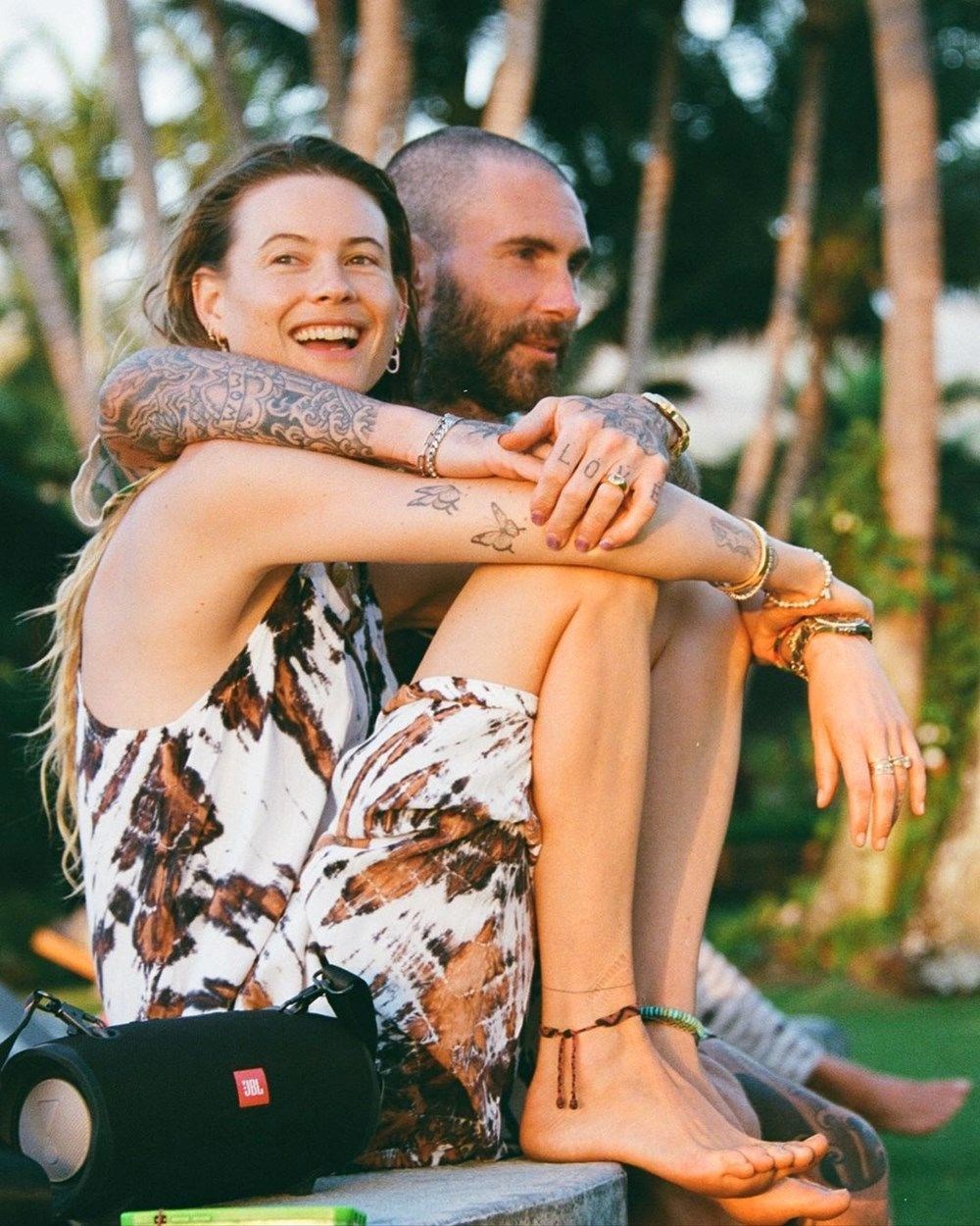 Şarkıcı Adam Levine'in eşi Behati Prinsloo'yu aldattığı iddia edildi - 7