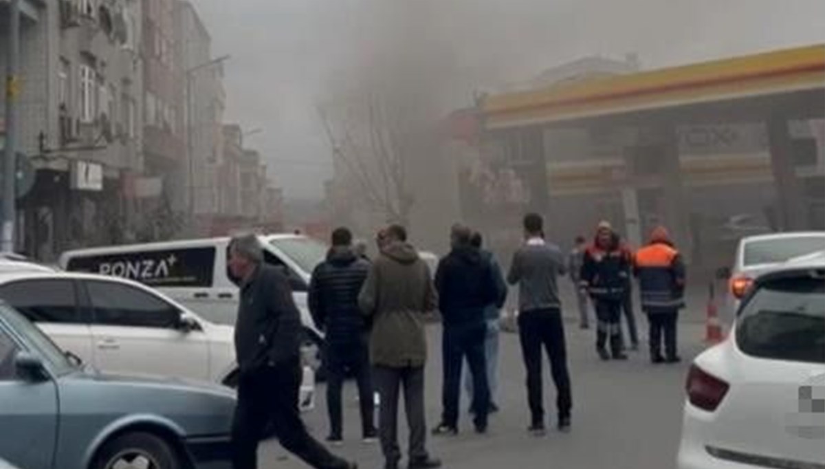 İstanbul’da benzin istasyonu yakınında korkutan trafo patlaması (6 saat boyunca elektrik verilemedi)