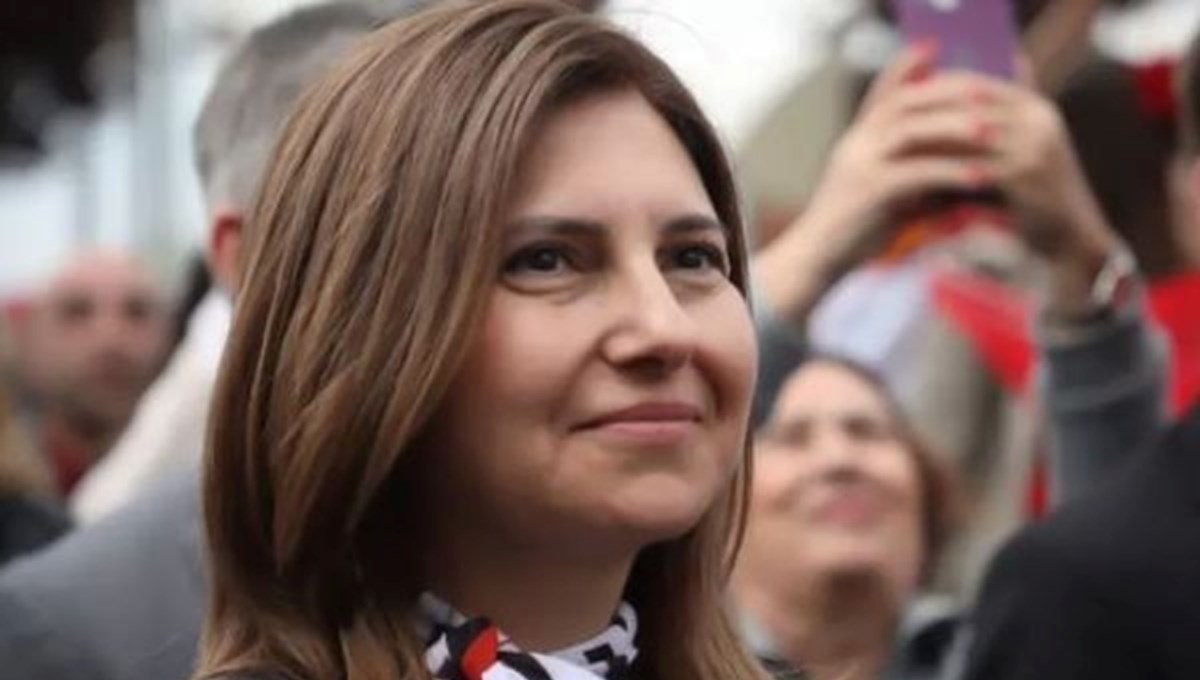 Emine Gülizar Emecan kimdir, nereli? CHP Bahçelievler adayı