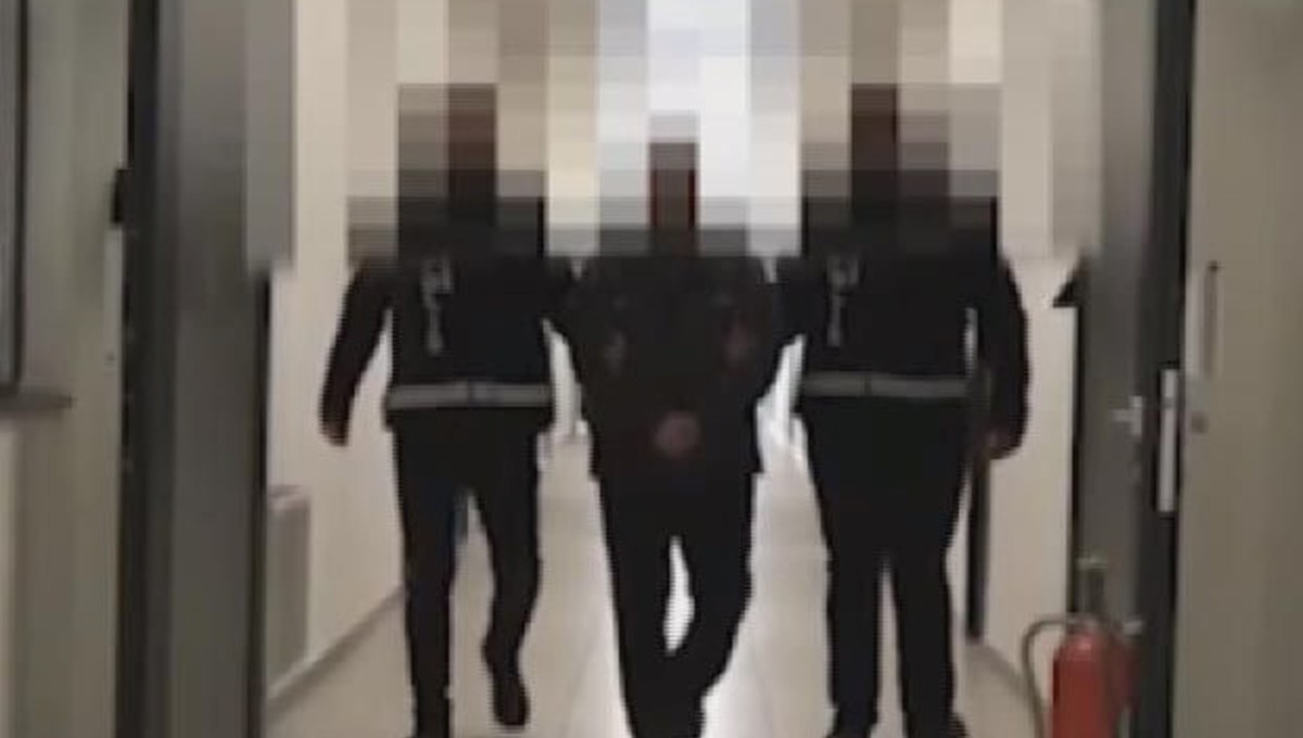 FETÖ firarisi eski yarbay tutuklandı FETÖ firarisi eski yarbay tutuklandı