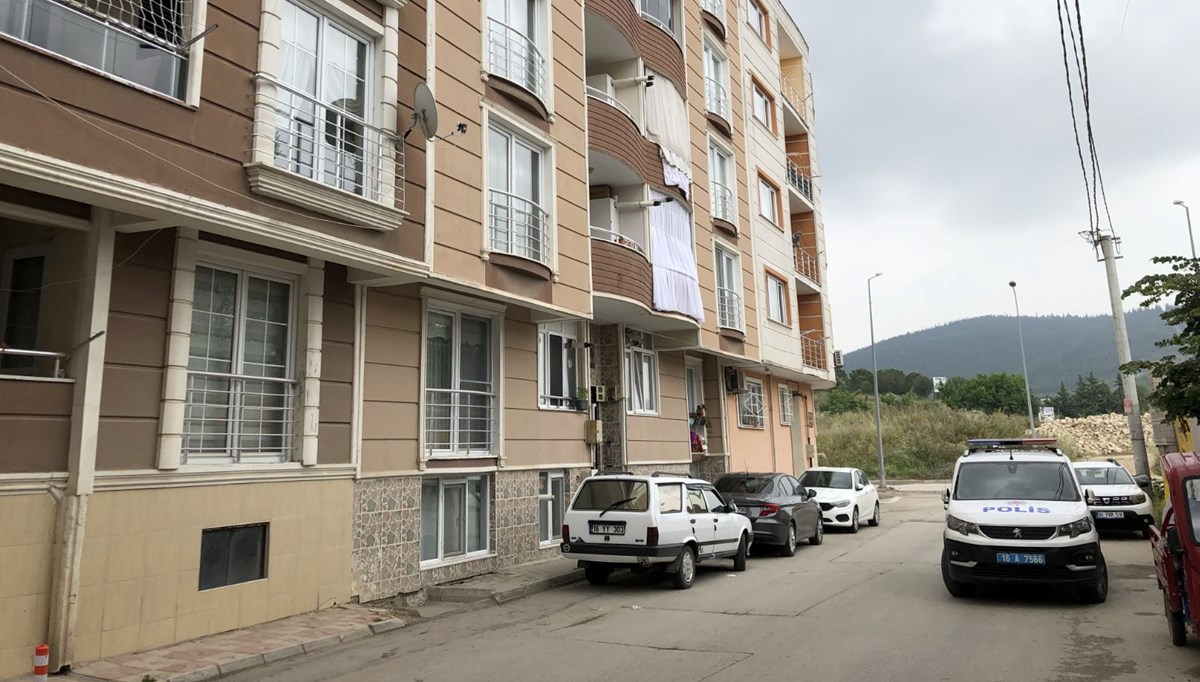 3 yaşındaki çocuk 5. kattan düştü 3 yaşındaki çocuk 5. kattan düştü
