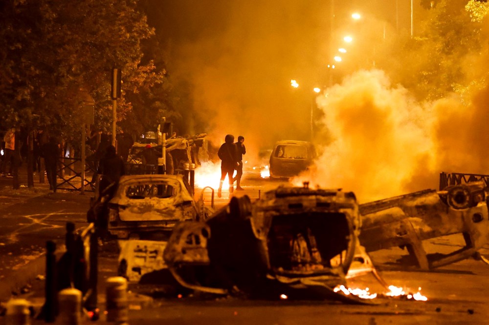 Fransa'da protestoların 7. gününde son durum: Eleştiri okları Macron'un üzerinde - 6