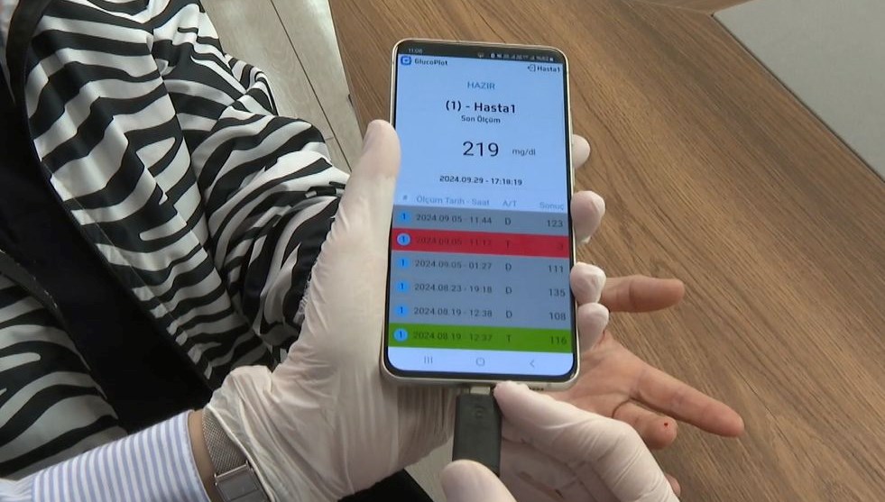 Türk bilim insanlarından ortak proje: Cep telefonuyla şeker ölçümü!