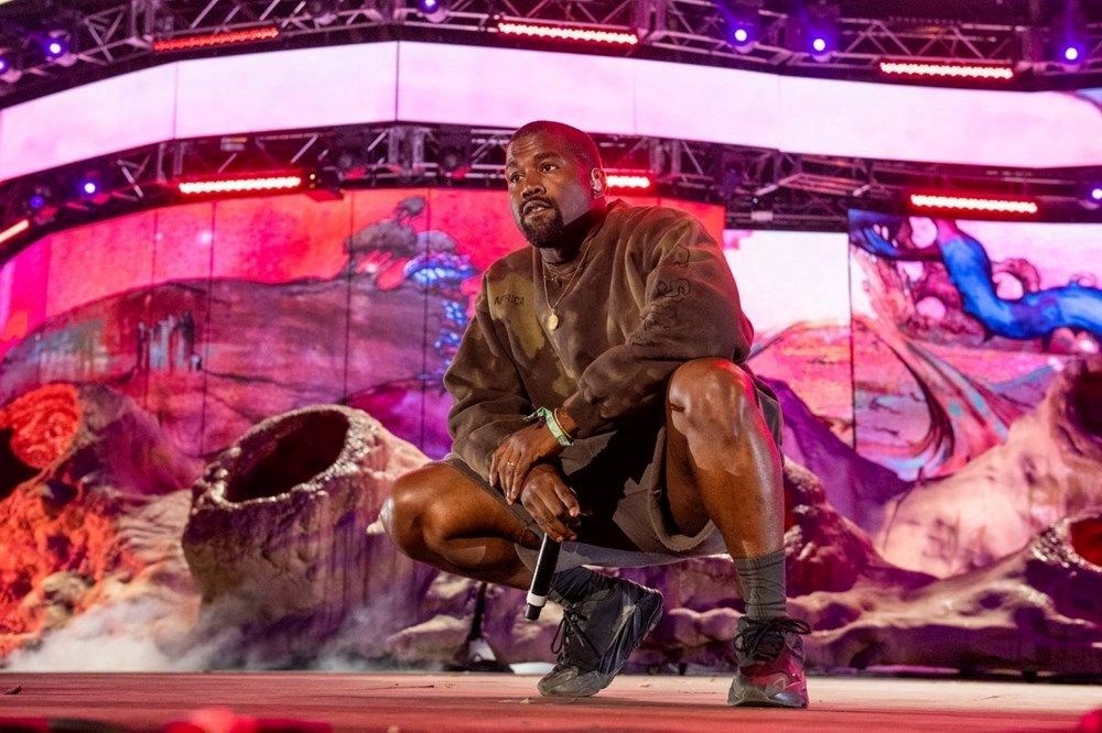 Kanye West boş stadyumda konser verdi - 8