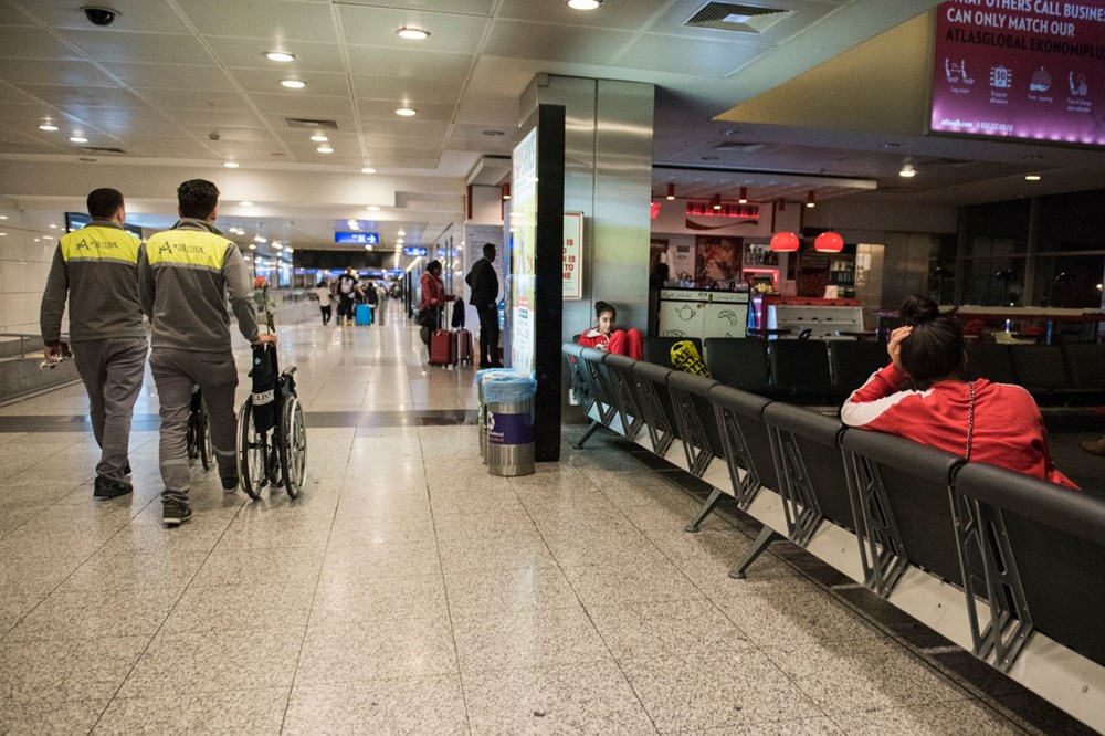 Mustafa Cankaya Nin Objektifinden Ataturk Havalimani Nin Son 6 Saati Ntv