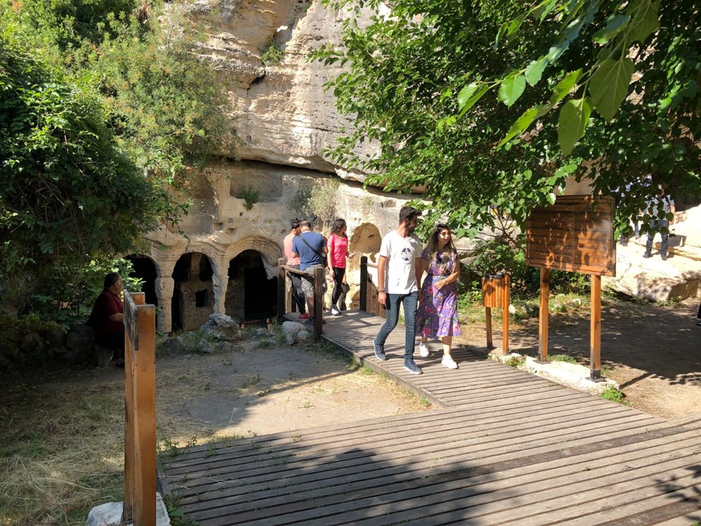 Bin esirin yaptığı mühendislik harikası 'Titus Tüneli'ne turist akını - 11