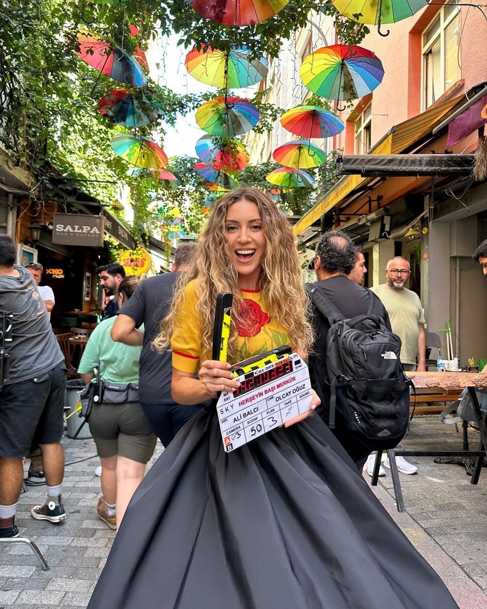 Kenan İmirzalıoğlu'ndan eşi Sinem Kobal'a doğum günü çiçeği - 2