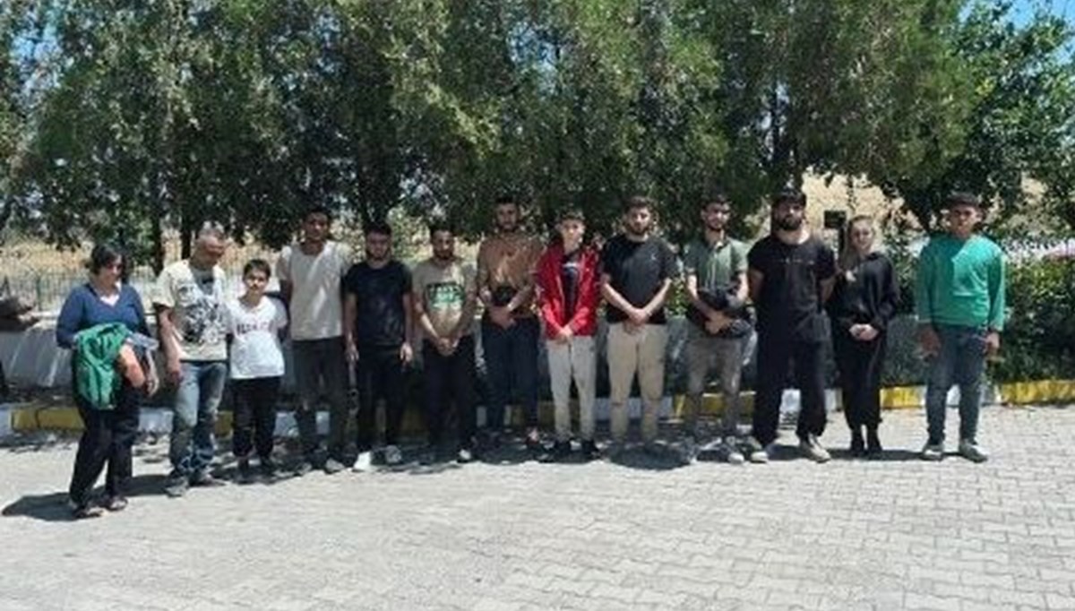 Edirne'de 8 ayda on binlerce göçmen yakalandı Edirne'de 8 ayda on binlerce göçmen yakalandı