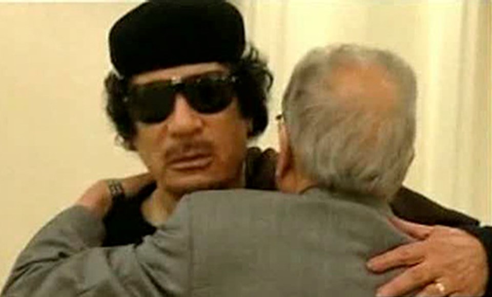 Kaddafi ortaya çıktı  - 1