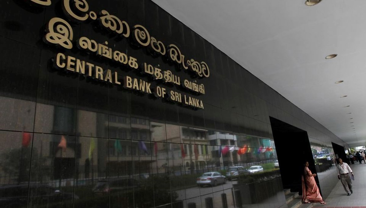 Sri Lanka, tarihinde ilk kez temerrüde düştü