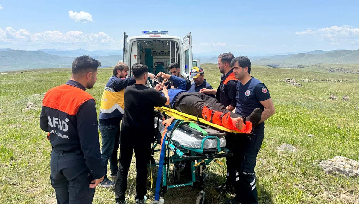 Kars'ta çoban için kurtarma operasyonu