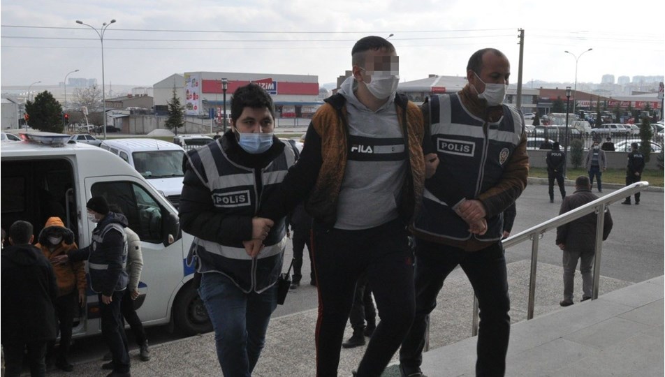 Karaman'da yemek siparişi verip öldürdüler