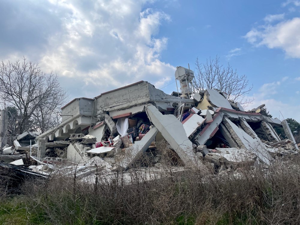 Fay hattının geçtiği köy enkaza döndü - 3