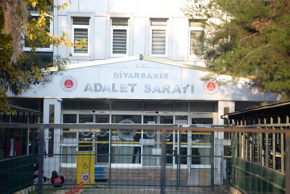 89 kişiye mezar olan
Galeria Sitesi'ne ilişkin davada gerekçeli karar açıklandı: Binayı yıkıma
götüren ihmaller zinciri - 2