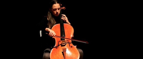 15 yaşındaki Arya Nur Güneş'e Avrupa'dan ödül