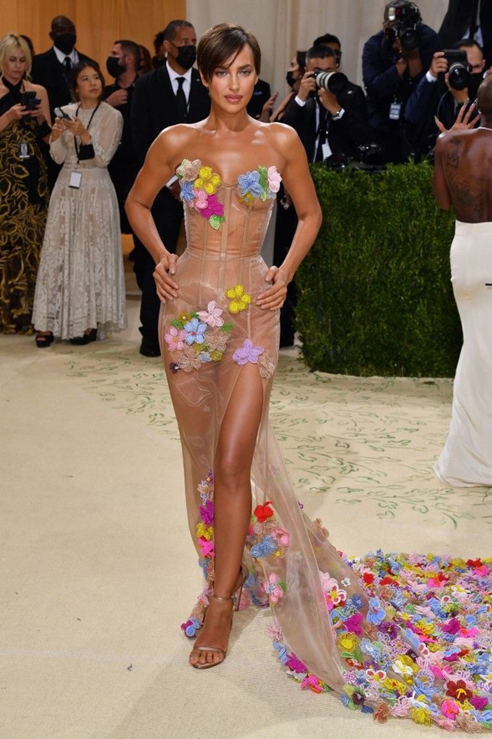 2021 MET Gala'nın en ilginç kıyafetleri - 9