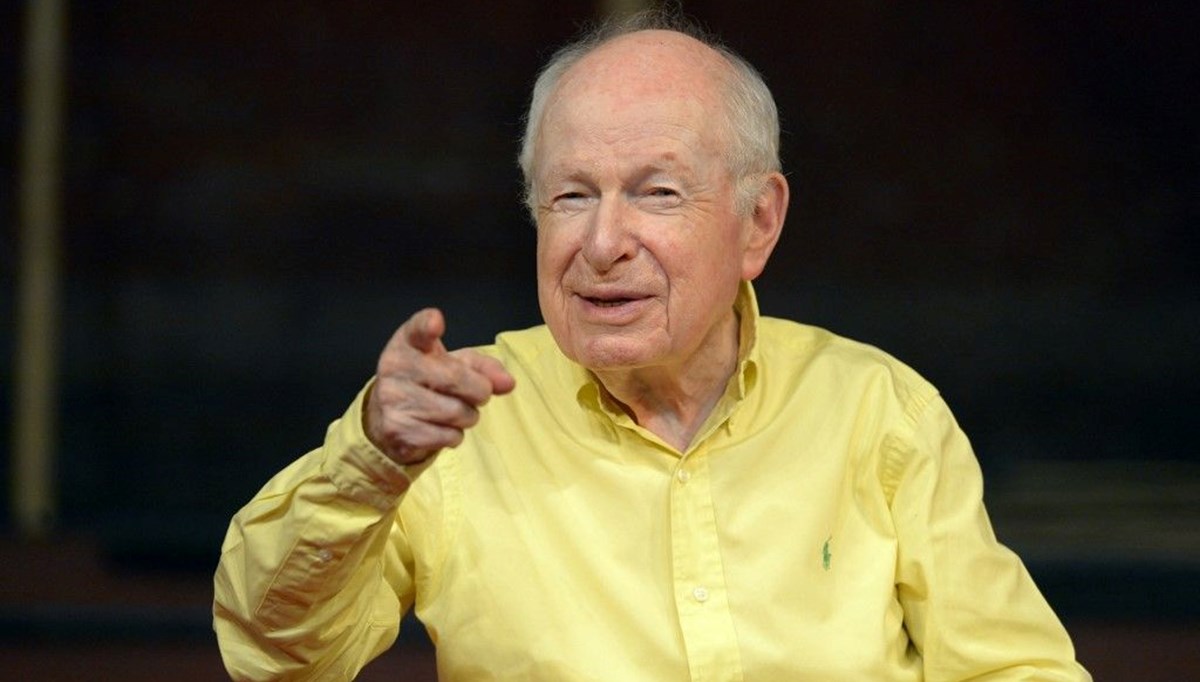 Ünlü tiyatro yönetmeni Peter Brook 97 yaşında hayatını kaybetti