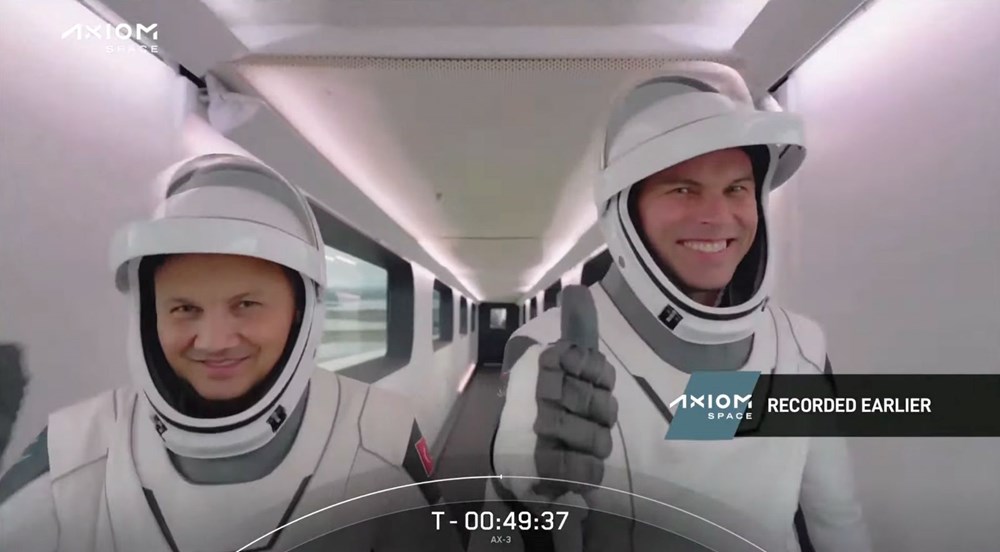 İlk Türk astronot Alper Gezeravcı sosyal medyadan soruları yanıtladı - 3