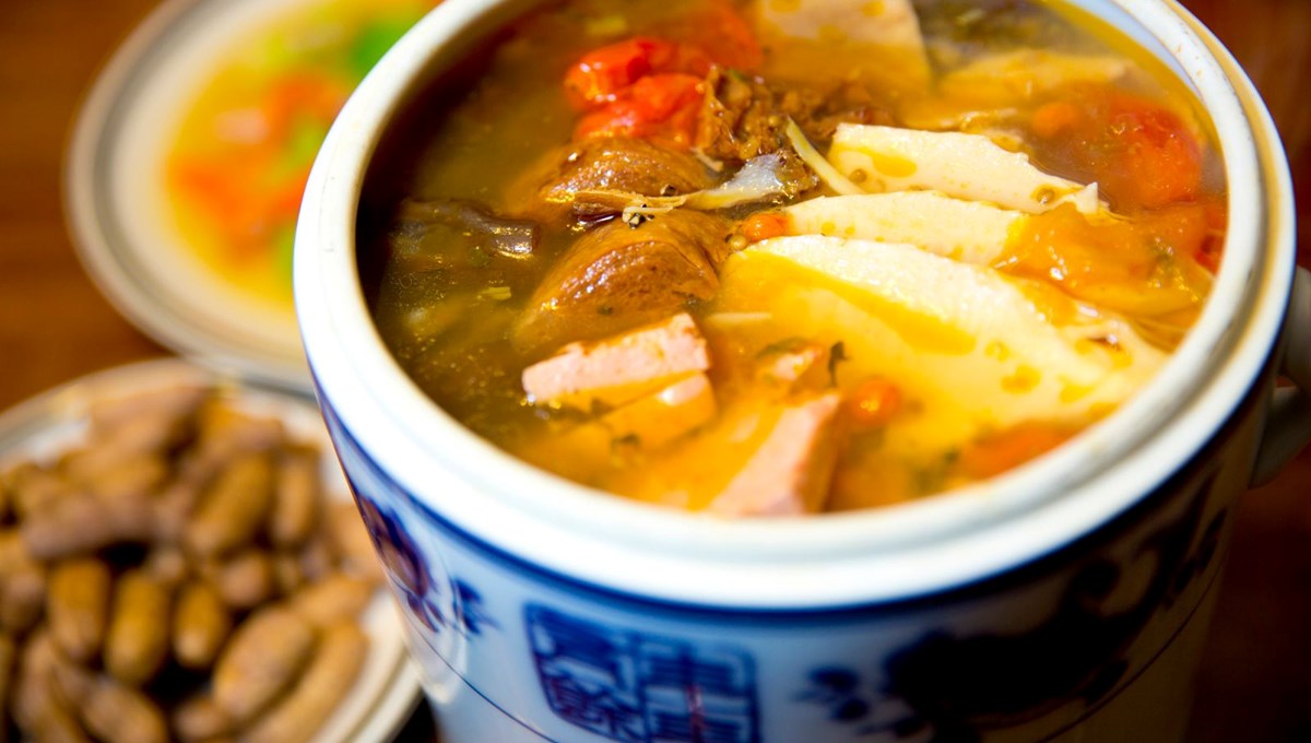 Çin'de çorba skandalı