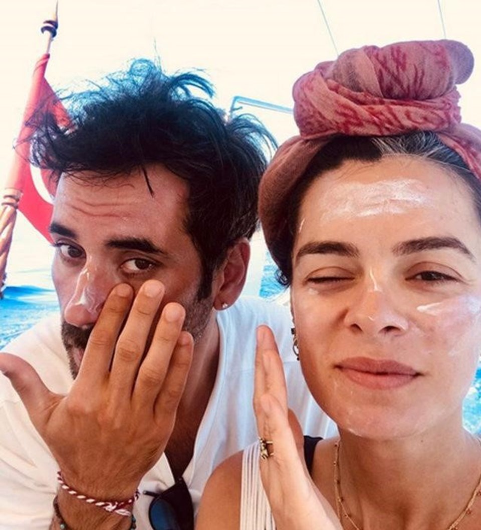 Özge Özpirinçci ve Burak Yamantürk evlendi - 1