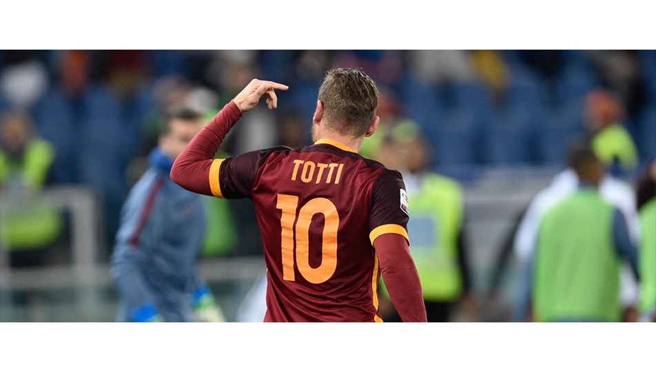 Totti: Tribünde olmak daha çok acı veriyor