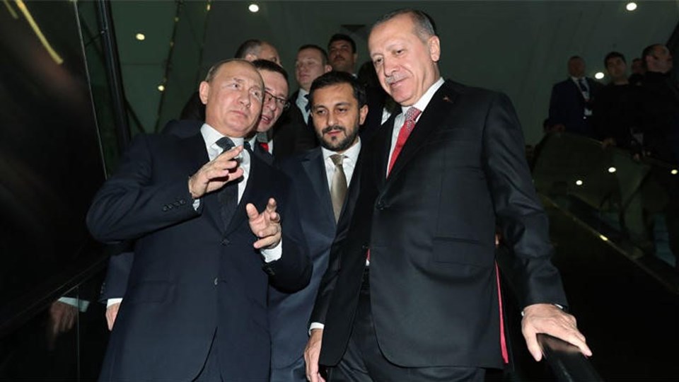 Cumhurbaşkanı Erdoğan, Putin'e kitap hediye etti - 1