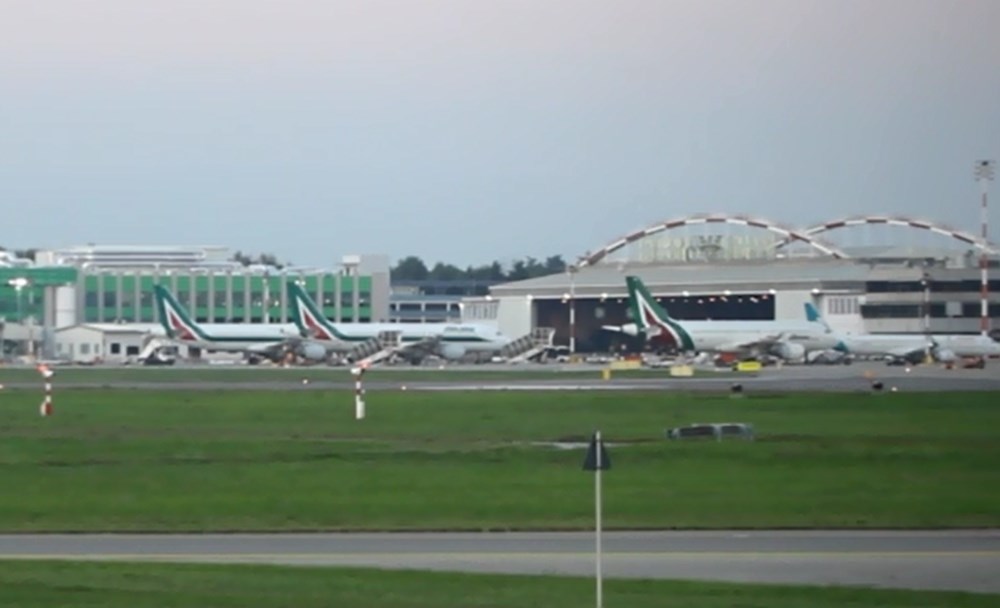 İtalyan havayolu firması Alitalia son uçuşuyla faaliyetlerini noktaladı - 5
