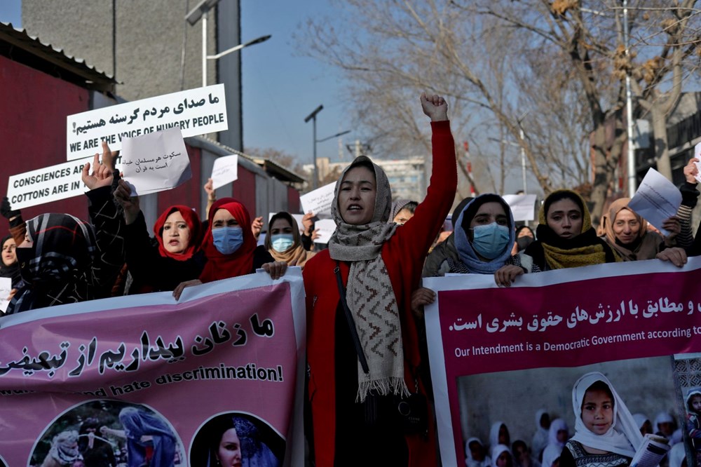 Taliban: 'Yaramaz' kadınları evde tutmaya devam edeceğiz - 6