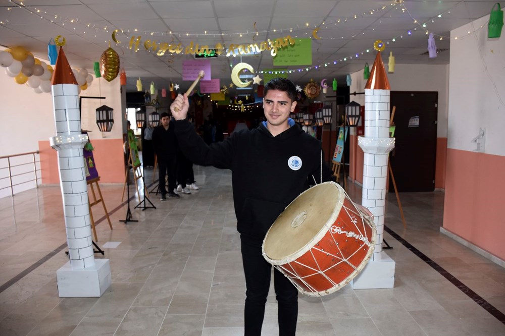 Okul Koridorları Maneviyatla Aydınlandı: "Ramazan Sokağı" Projesi 74