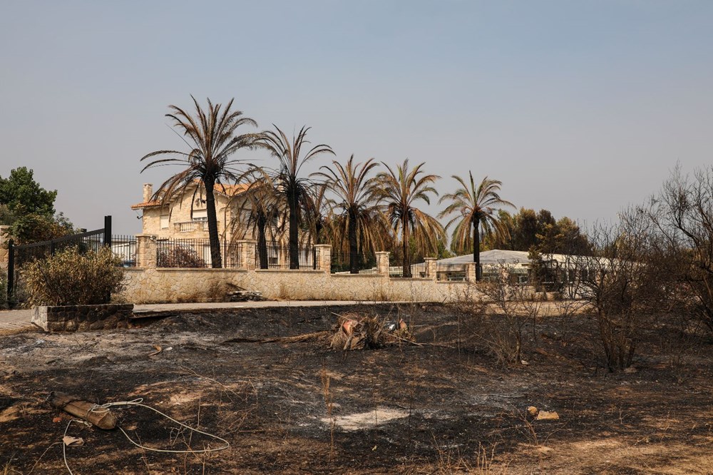 Yunanistan’da yangın felaketinin boyutları ortaya çıktı: 586 yangında 3 kişi öldü, 93 bin 700 hektardan fazla alan yandı - 38