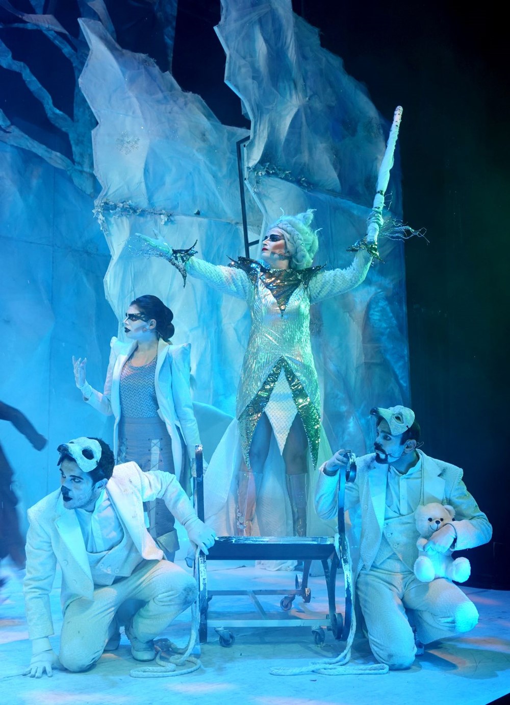 Narnia Günlükleri müzikali sahnelendi NTV Narnia Günlükleri müzikali sahnelendi NTV