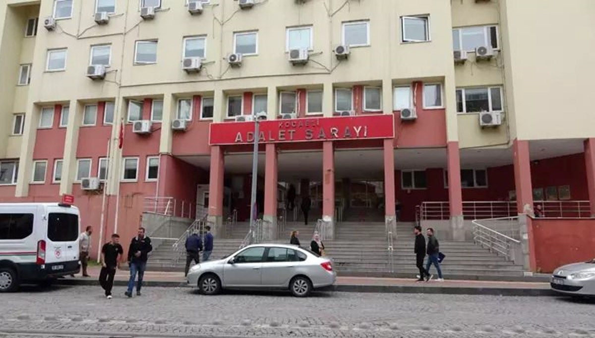 Öğrencisine cinsel istismardan yargılanan tekvando hocası ilk duruşmada tutuklandı Öğrencisine cinsel istismardan yargılanan tekvando hocası ilk duruşmada tutuklandı