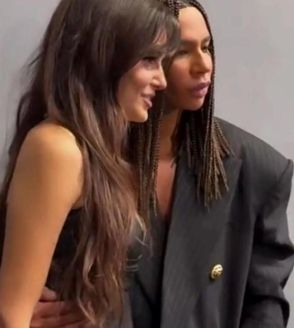 Hande Erçel'in Paris stili çok beğenildi! Ünlü oyuncu moda haftasına damga vurdu - 3