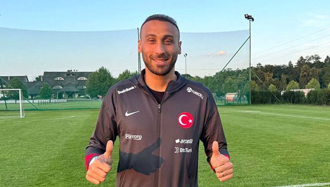 Milli futbolcu Cenk Tosun: Takımın gol yollarında sıkıntı yaşayacağını sanmıyorum