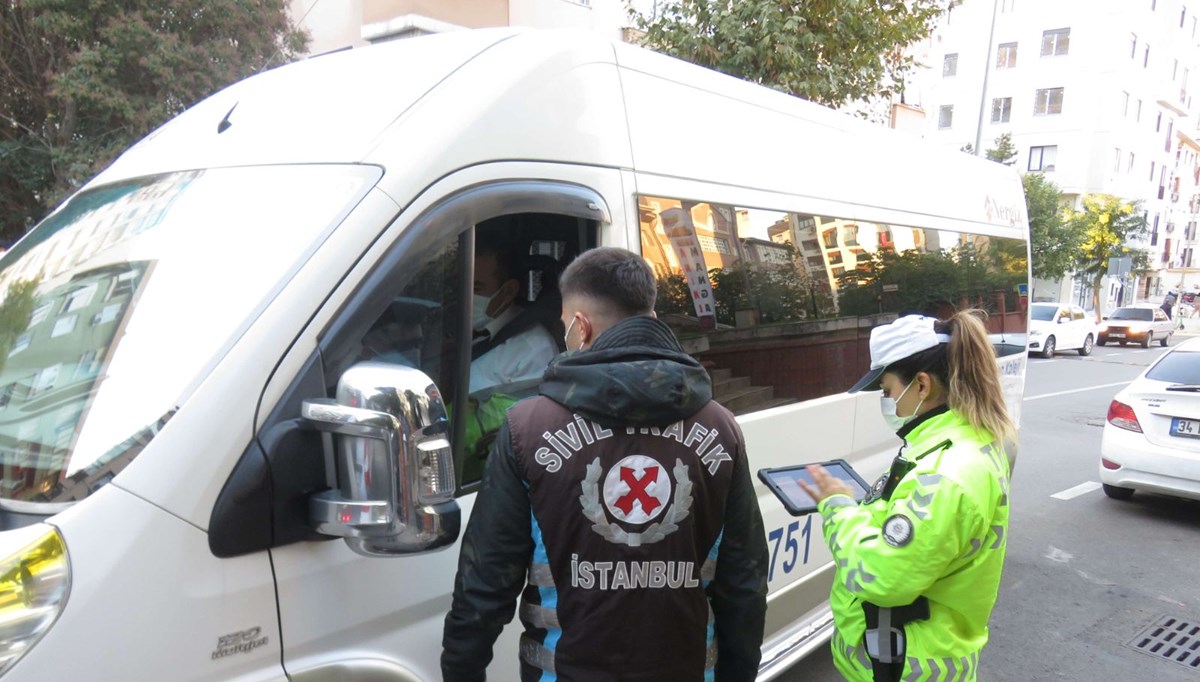 Korsan öğrenci servisi denetimde yakalandı