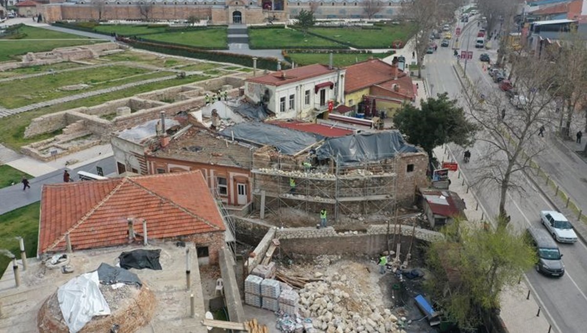 Edirne'deki Havlucular Hanı'nda restorasyon çalışmaları sürüyor