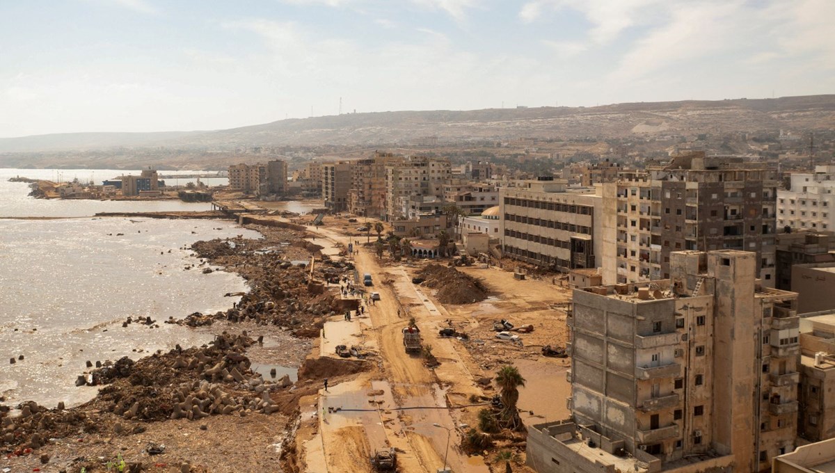 Libya'da selden en çok etkilenen Derne salgın riski altında Libya'da selden en çok etkilenen Derne salgın riski altında
