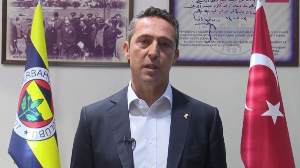 Ünlü isimler Srebrenica kurbanlarının isimlerini okudu - 2