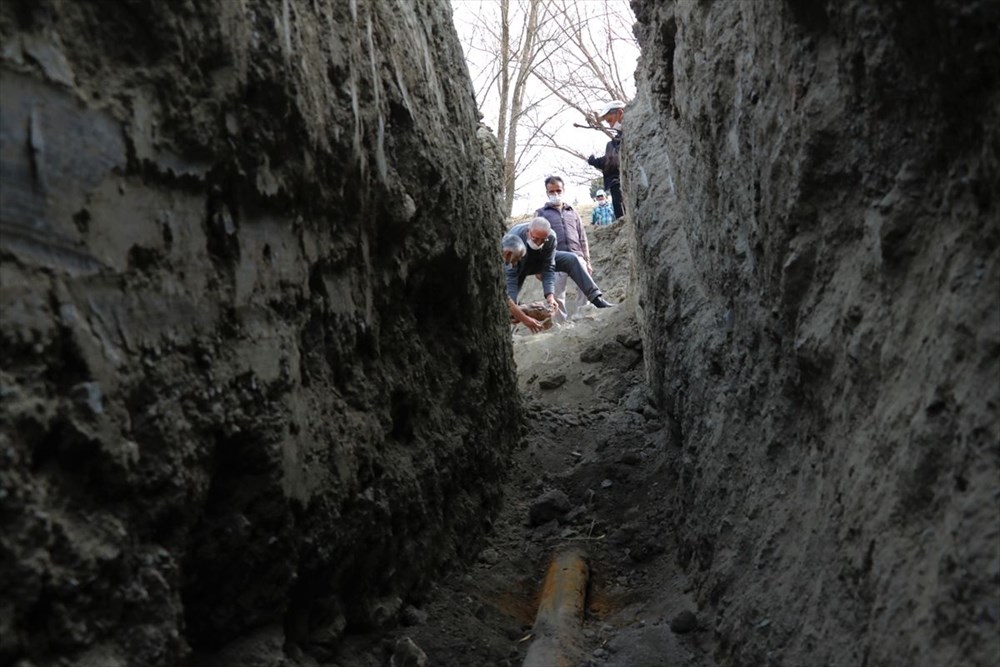 Su kuyusuna şişede not bırakma geleneğini bir asırdır yaşatıyorlar - 4