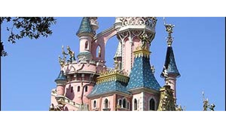Şüpheli toz Disneyland kapattı