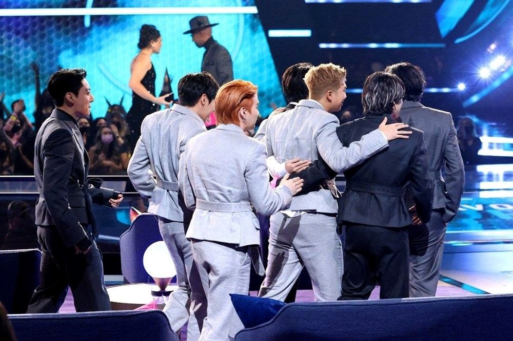 BTS müziğe ara veriyor - 5