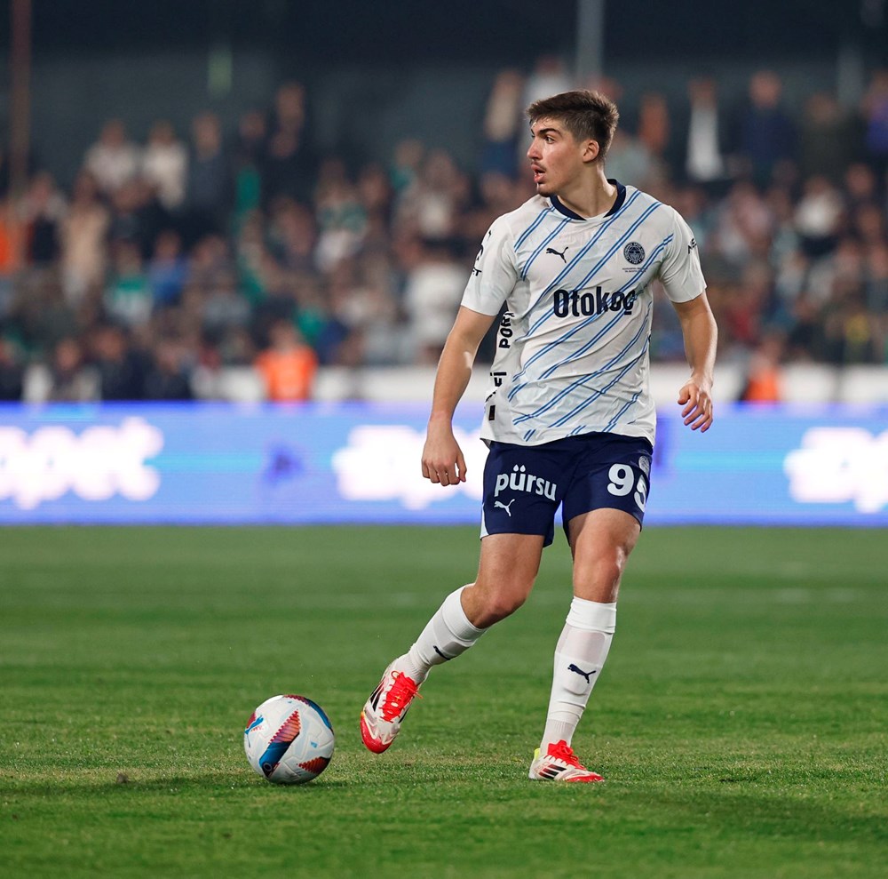 Jose Mourinho'nun gözdesi için geliyorlar: Fenerbahçe'nin beklentisi 30 milyon euro 78 Kmtt8nT2lka0AAQKiZDv8g