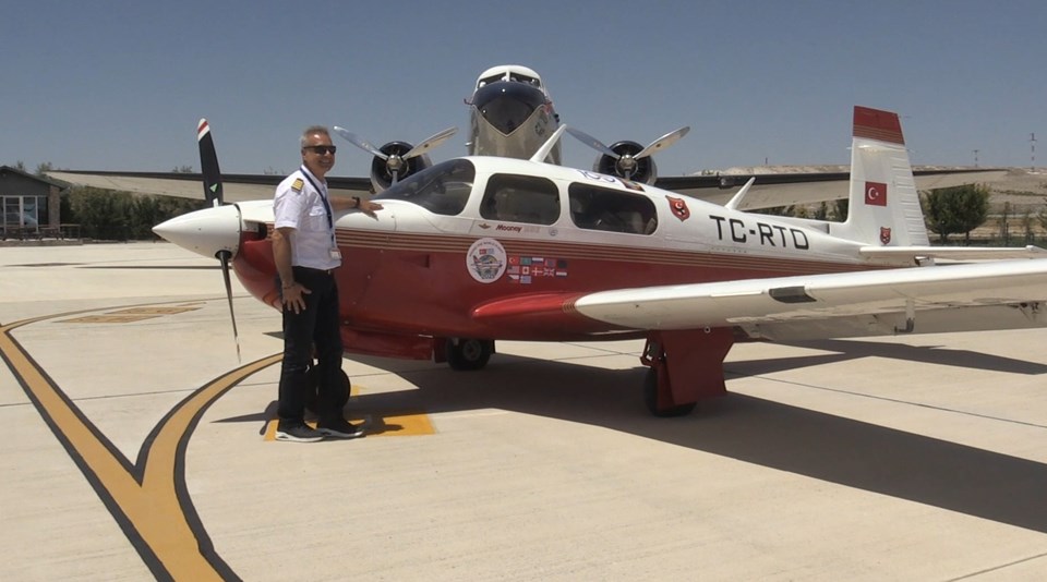 Türk pilotun kullandığı uçak düştü - 2